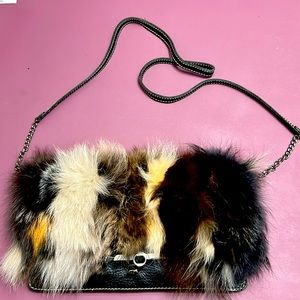 Beautiful ! Patricia Nash confetti fox fur and Italian leather crossbody bag